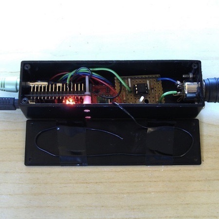 AJ | Works | Travelling | MIDI radio for Travelling